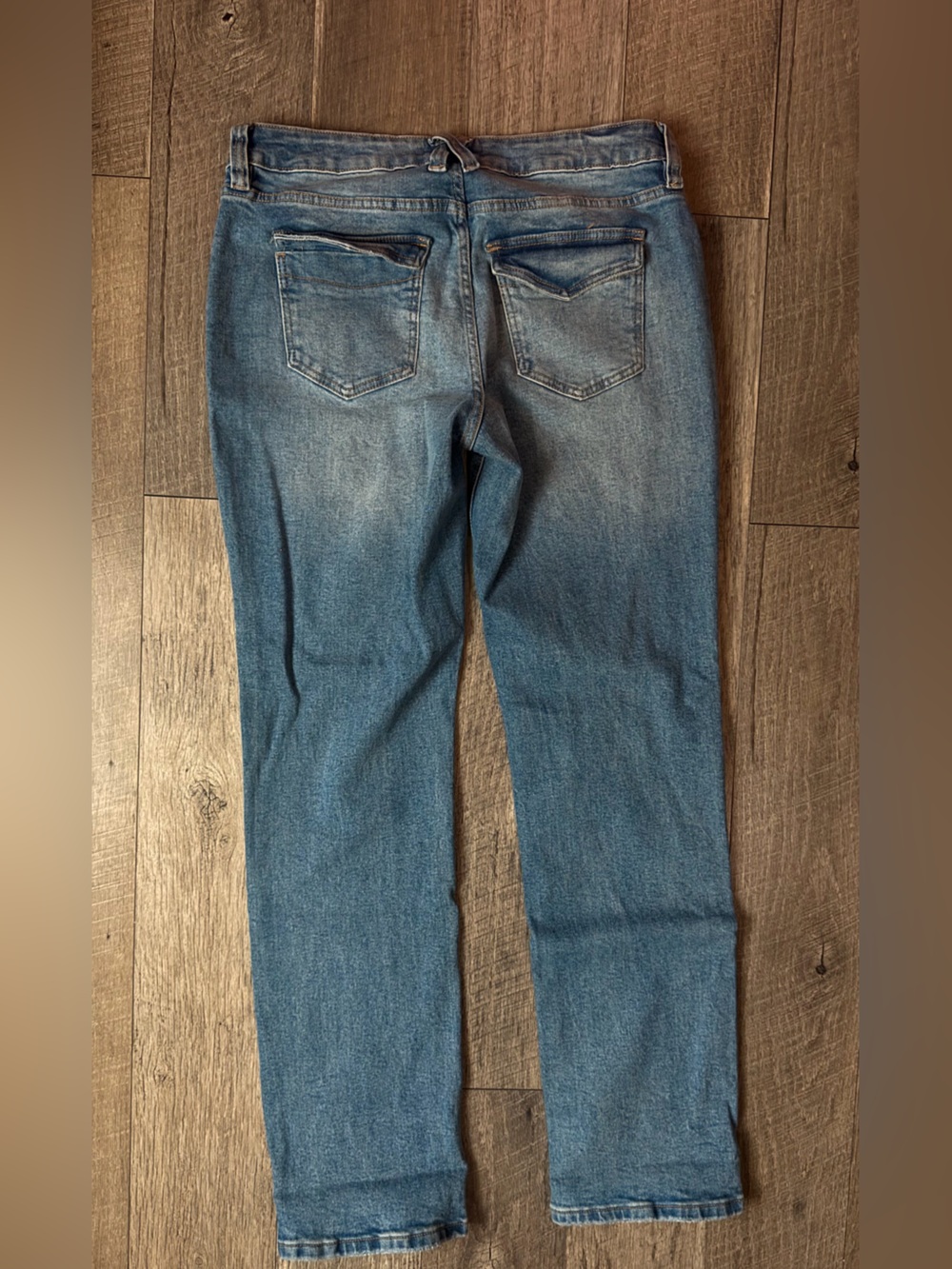 Fashion Nova Women's Blue Straight Leg Jeans